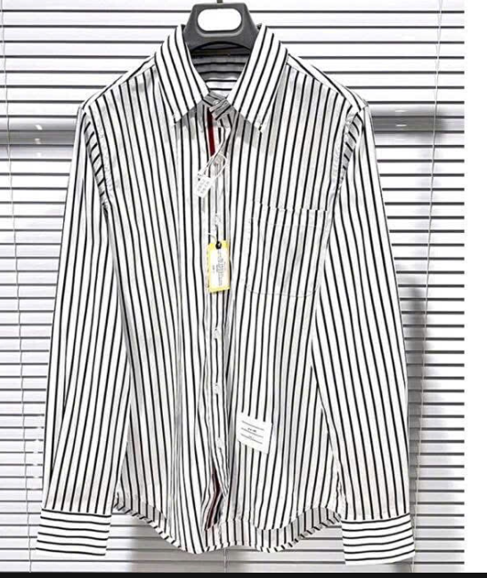 Thom Brown Sọc Đen Viền Trong